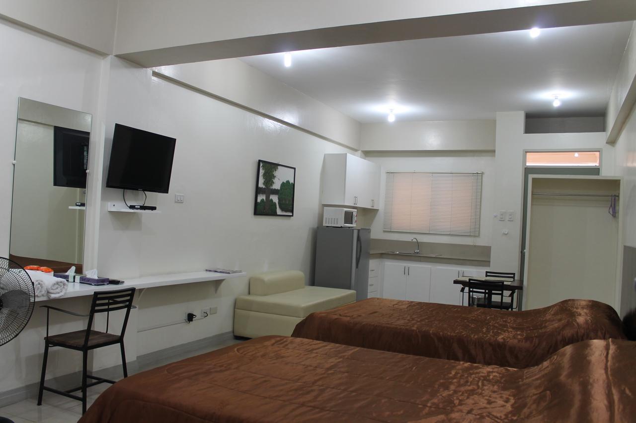 Residencia San Vicente - Pasay -Budget Hotel Манила Экстерьер фото